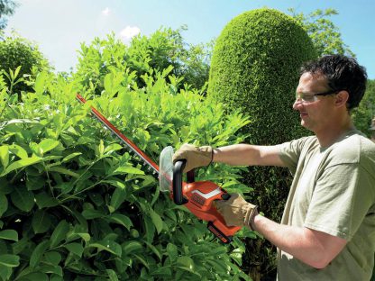 Black & Decker Akku-Heckenschere; 18V/2,0 Ah; GTC1845L20-QW