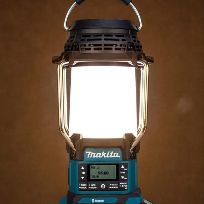 Makita DMR056 Akku-Radio mit Laterne 18V (ohne Akku, ohne Ladegerät)
