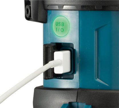 Makita DMR056 Akku-Radio mit Laterne 18V (ohne Akku, ohne Ladegerät)