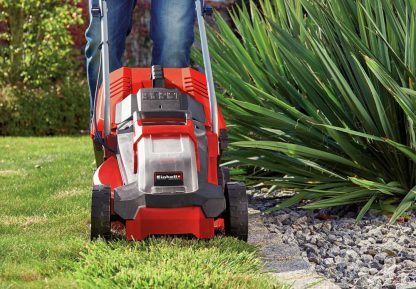 Einhell City Akku-Rasenmäher GE-CM 18/30 Li Kit 1x3,0Ah und Ladegerät - 3413155