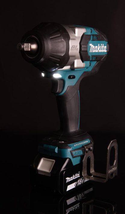 Makita Akku-Schlagschrauber DTW1002Z ohne Akku/Ladegerät 18V